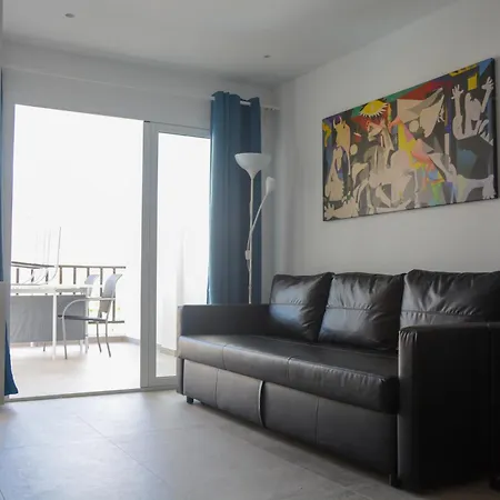 Bc 2 Apartment *