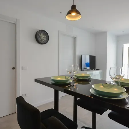 Bc 2 Apartment *