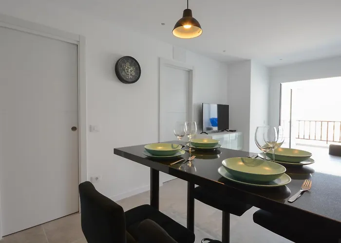 Bc 2 Apartment *