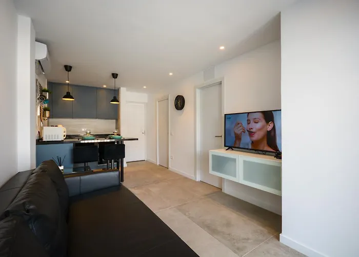 Bc 2 Apartment